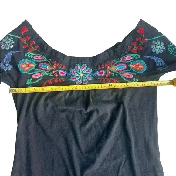 Johnny Was Women’s Off The Shoulder Floral Black Embroidered Dress Size Small - Picture 6 of 7